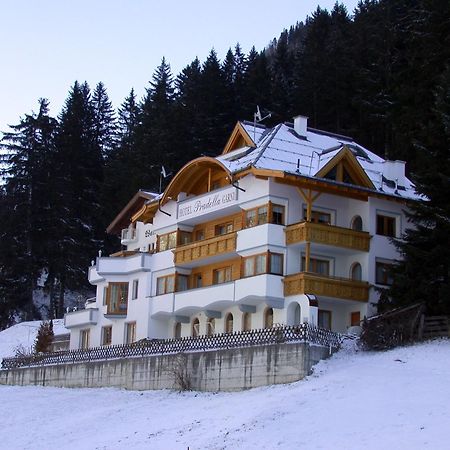 Hotel Garni Pradella ايشجل المظهر الخارجي الصورة